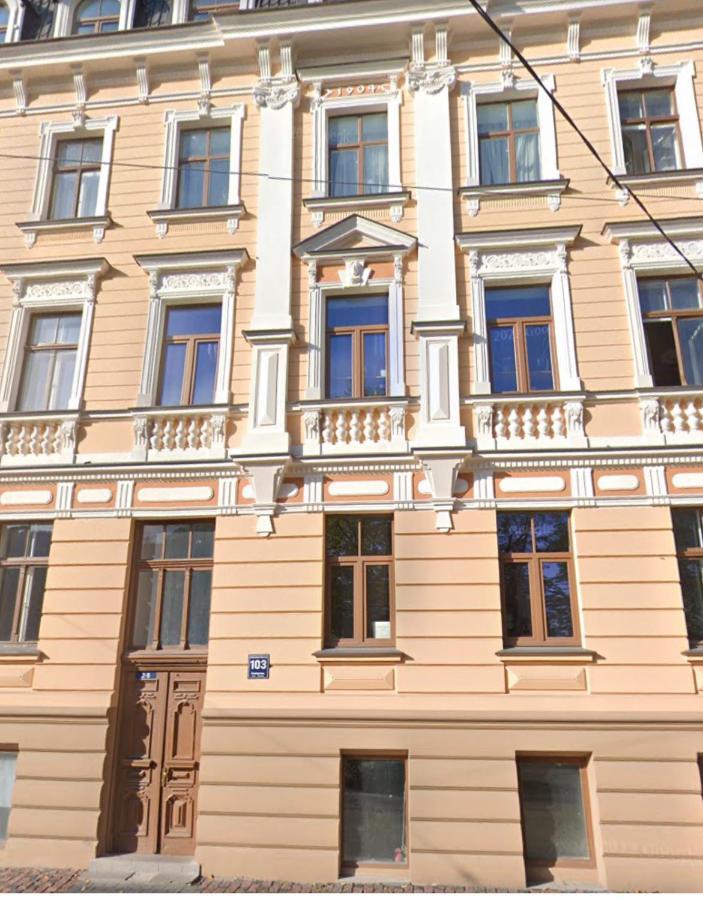Escobars Backpackers Hostel Riga Ngoại thất bức ảnh